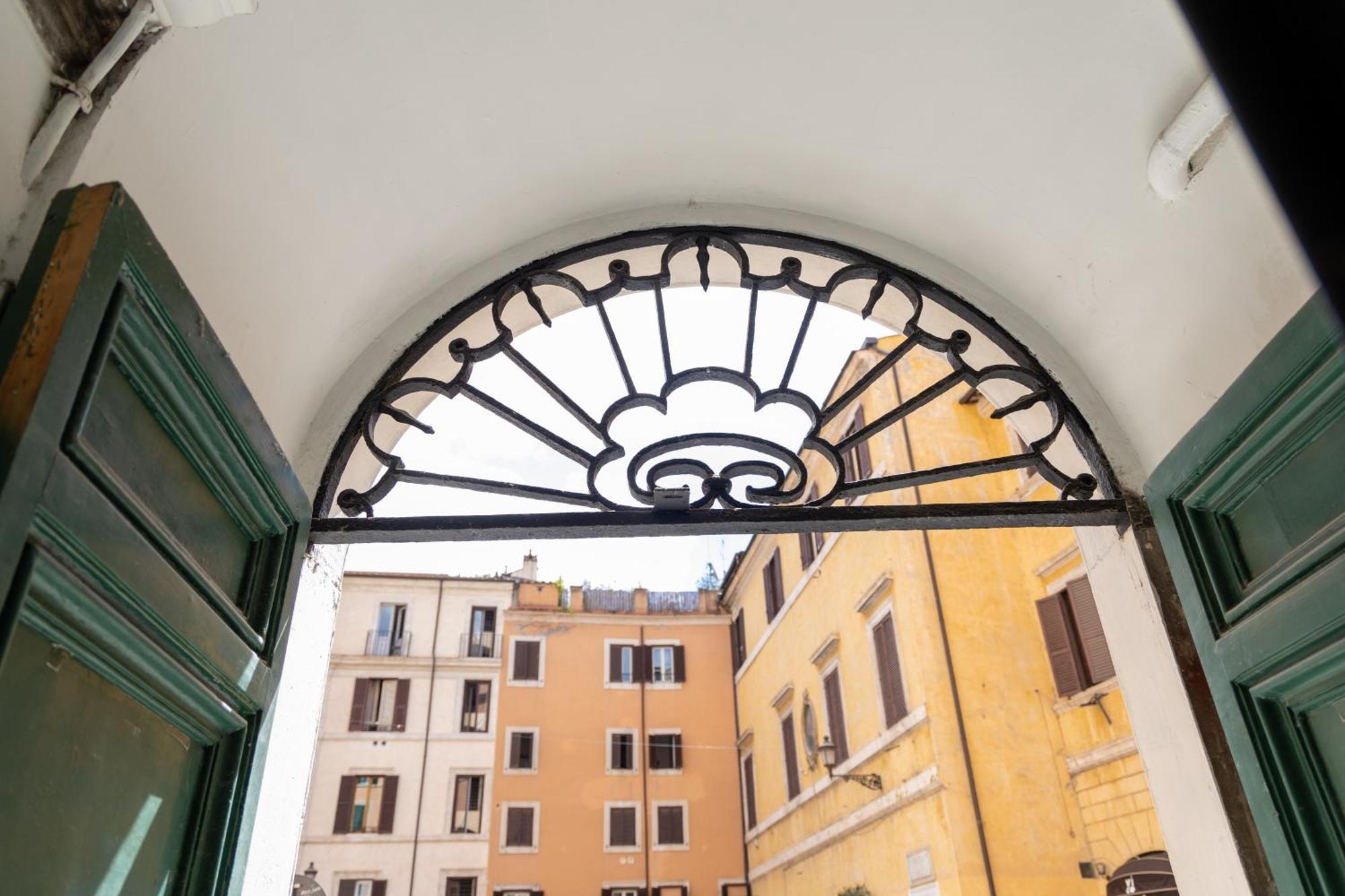 Mh Luxury Pantheon Apartamento